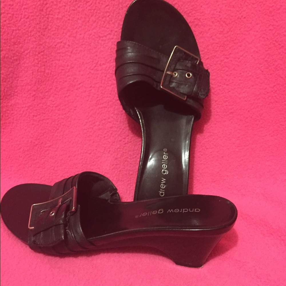 Black 7.5 leather sandal